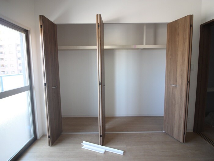 物件内観写真16　(収納)