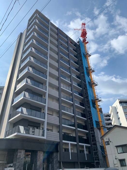 物件外観写真1　(建築中)