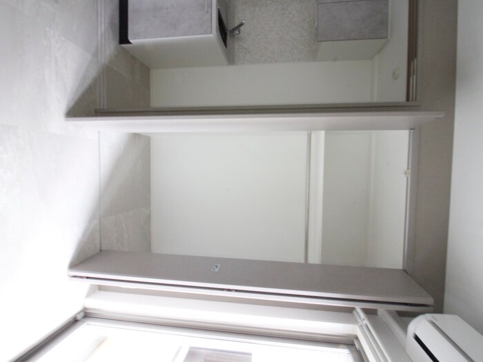 物件内観写真10　(収納)