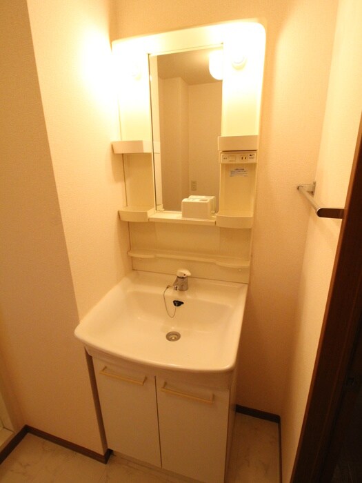 物件内観写真9　(洗面)