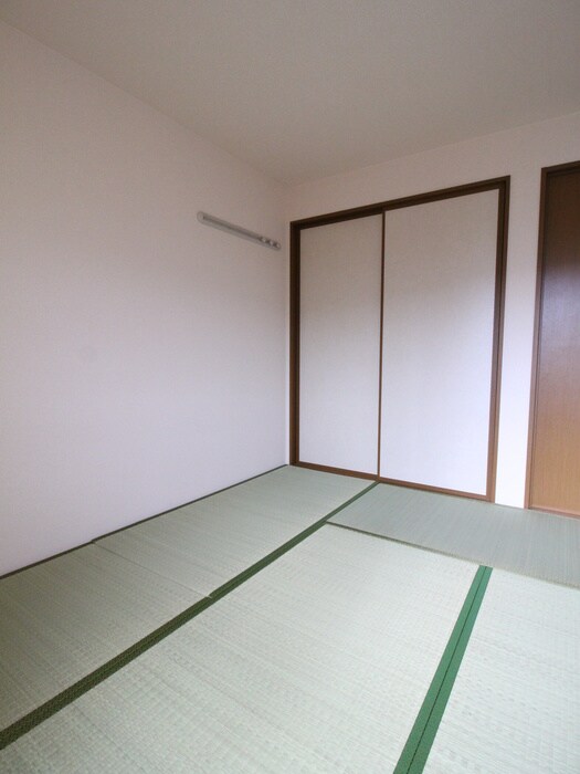 物件内観写真15　(内観写真)