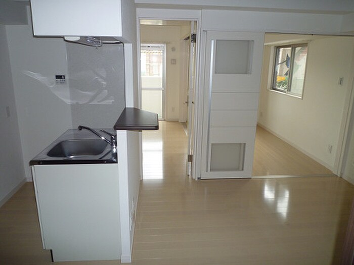 物件内観写真6　(内観写真)