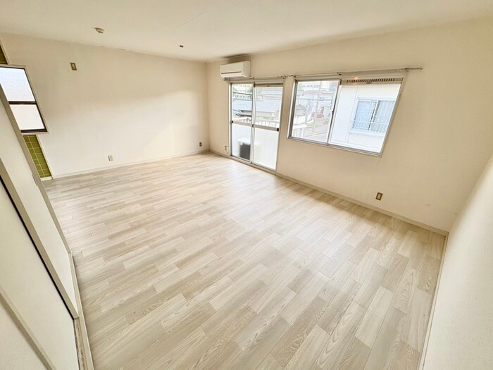 物件内観写真6　(居室)