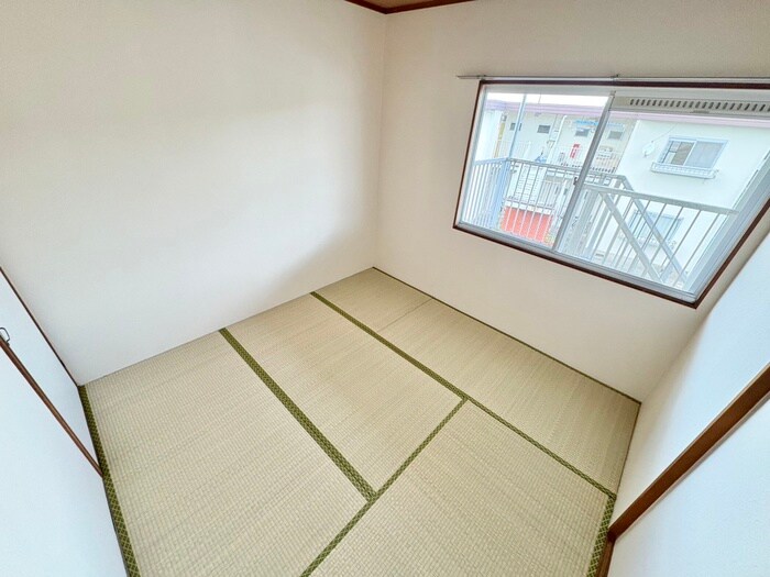 物件内観写真7　(居室)