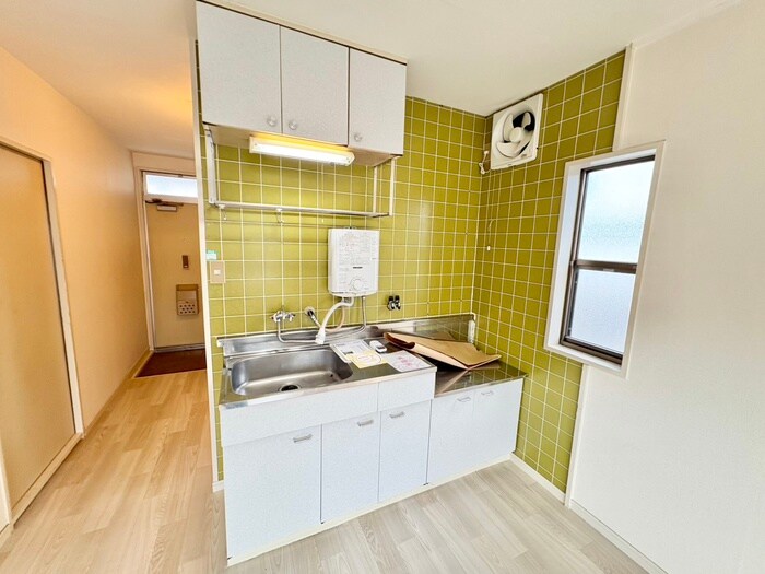 物件内観写真8　(キッチン)