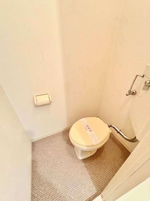 物件内観写真9　(トイレ)
