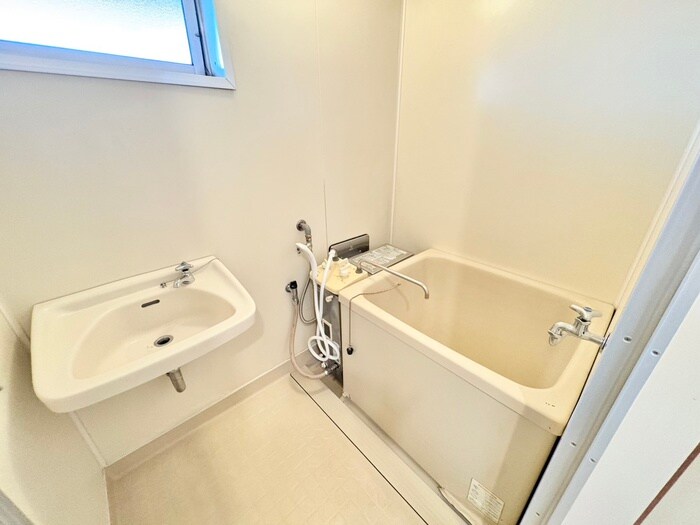 物件内観写真10　(トイレ)