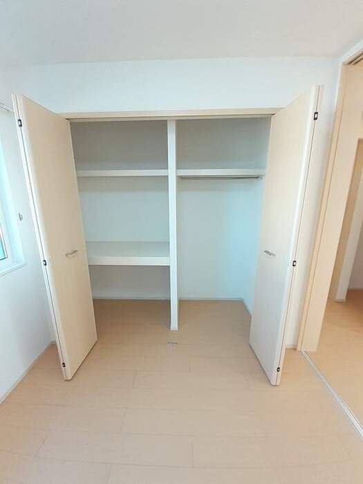 物件内観写真9　(収納)