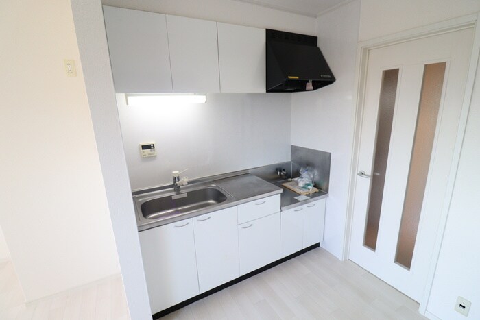 物件内観写真8　(キッチン)