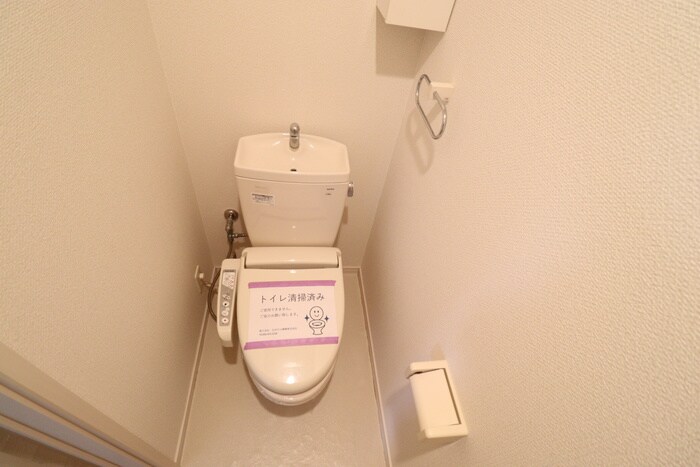 物件内観写真11　(トイレ)