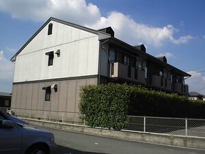 アベニ－ル２１　Ａ棟外観写真