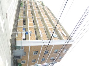 西公園ハイツ外観写真