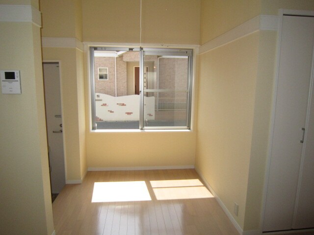 物件内観写真6　(居室)