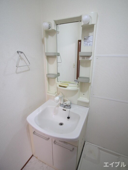 物件内観写真15　(洗面)