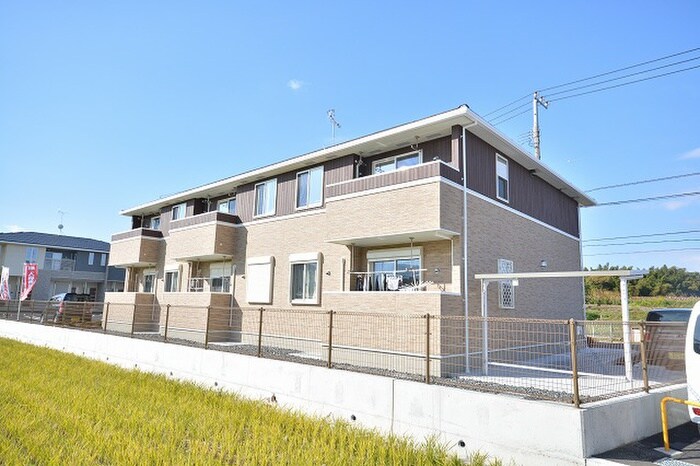 物件外観写真2　(外観写真)