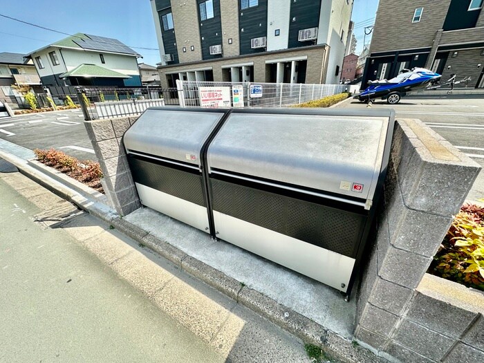 物件外観写真4　(建物設備)