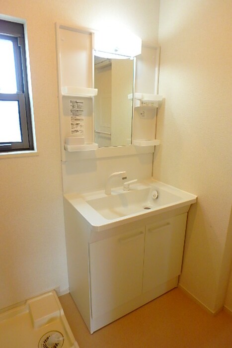 物件内観写真12　(洗面)