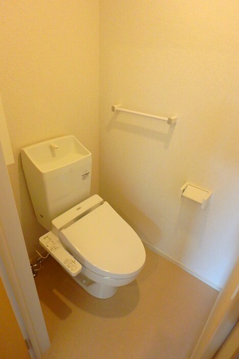 物件内観写真14　(トイレ)