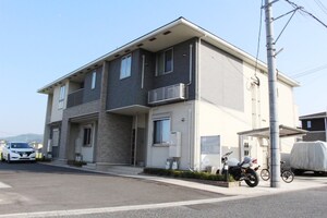 ジュエ　アン　ボワⅡ外観写真