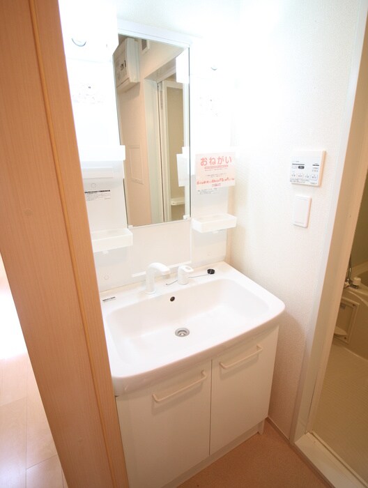 物件内観写真10　(洗面)