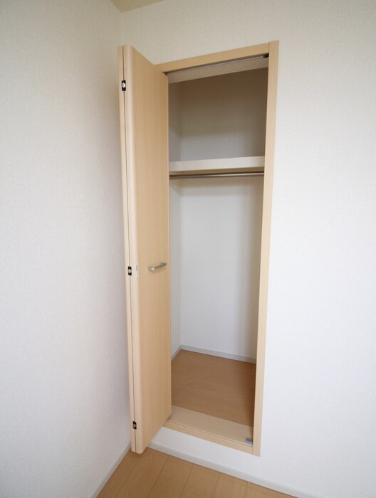 物件内観写真18　(収納)