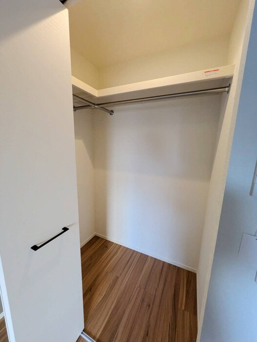 物件内観写真14　(収納)