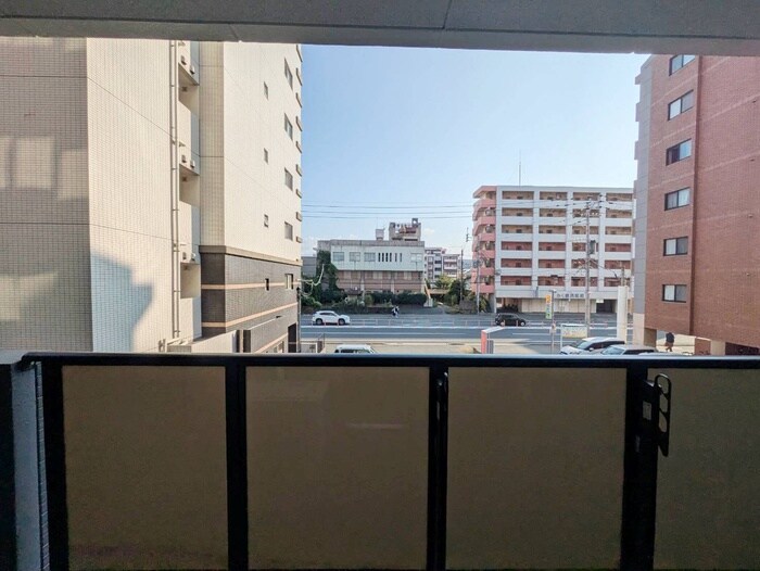 物件内観写真16　(室内からの展望)