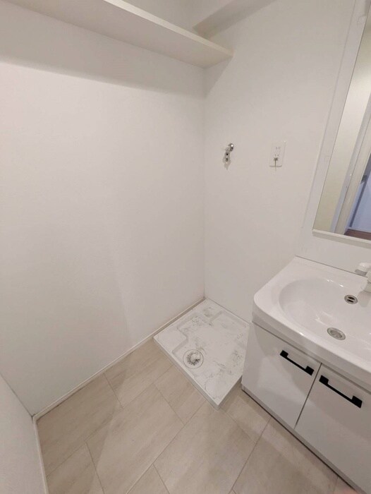 物件内観写真19　(洗濯機置場)