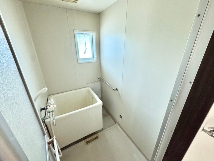 物件内観写真6　(バス／シャワールーム等)