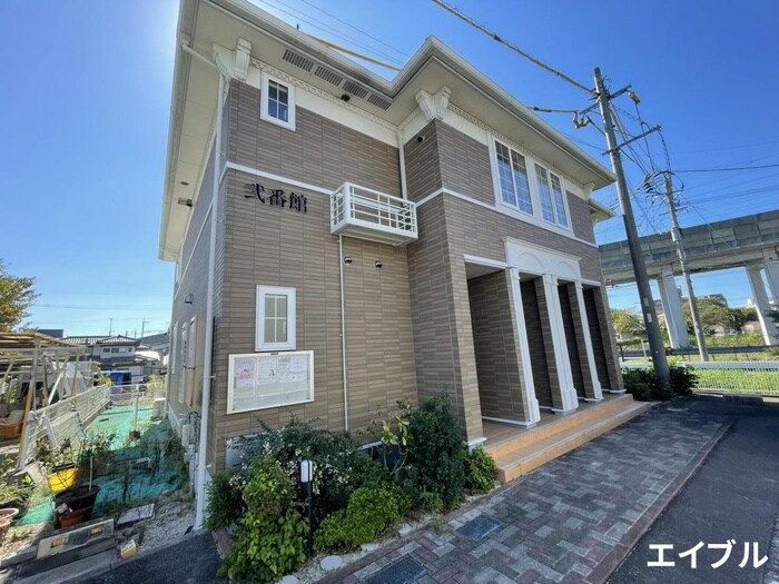 物件外観写真1　(外観写真)