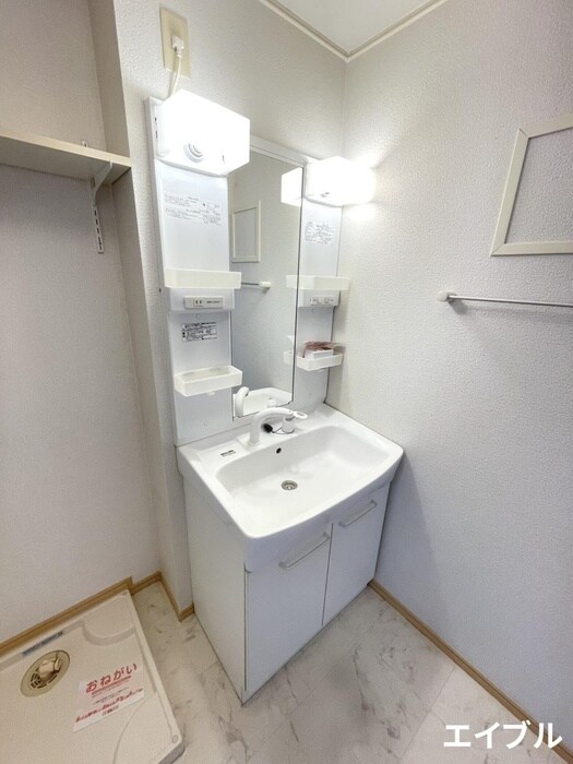 物件内観写真6　(洗面)