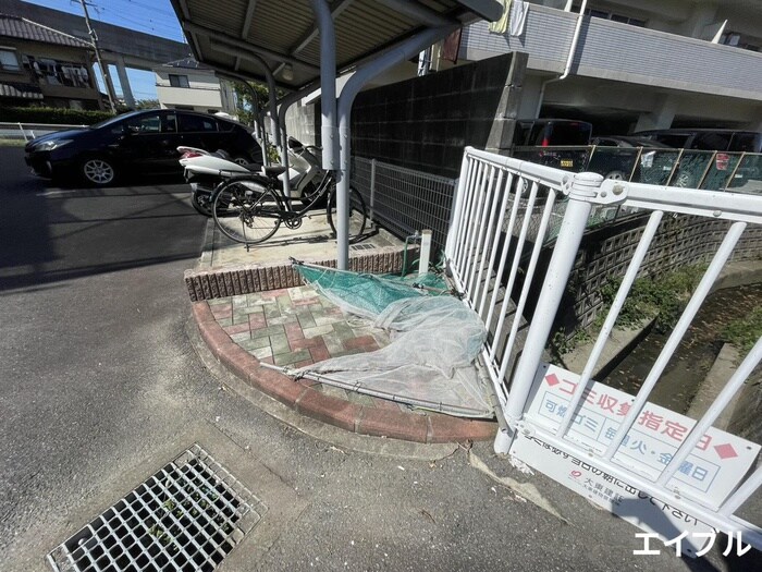 物件外観写真4　(建物設備)