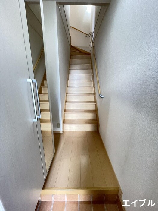 物件内観写真20　(玄関)