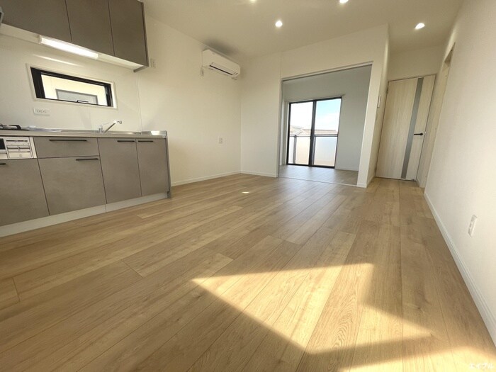 物件内観写真8　(居室)