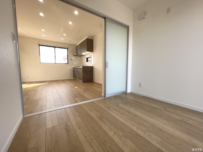 物件内観写真9　(居室)