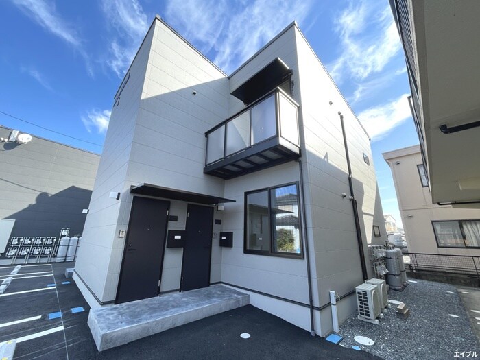 物件外観写真6　(外観写真)