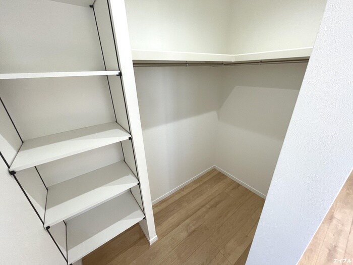 物件内観写真10　(収納)