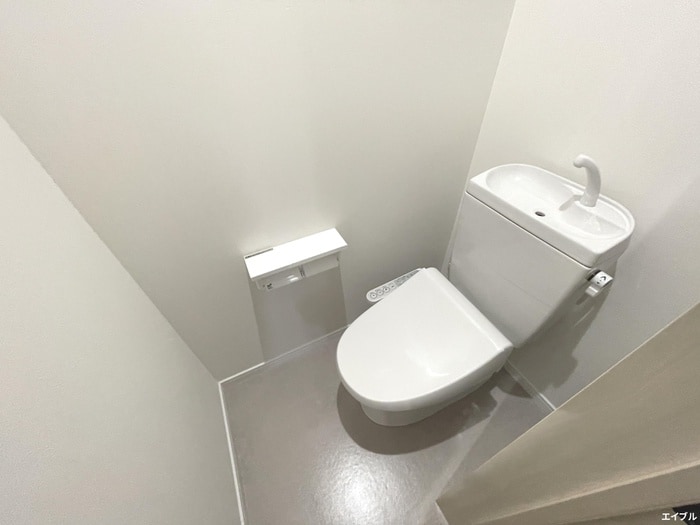 物件内観写真14　(トイレ)