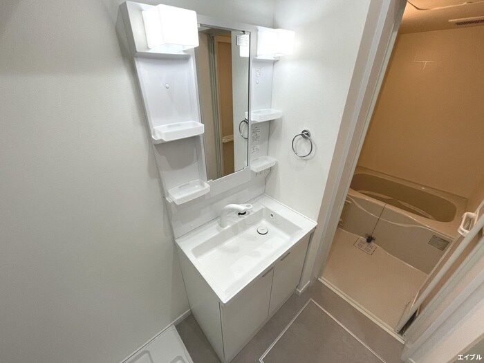 物件内観写真15　(洗面)