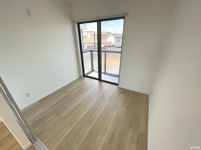 物件内観写真21　(居室)