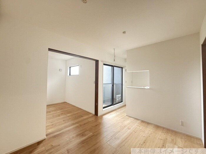 物件内観写真4　(居室)