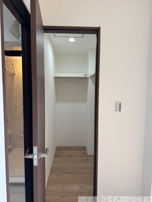 物件内観写真6　(収納)