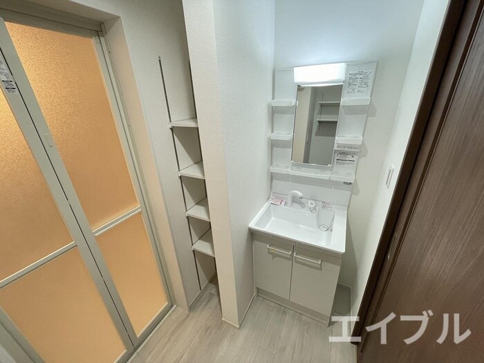 物件内観写真8　(洗面)