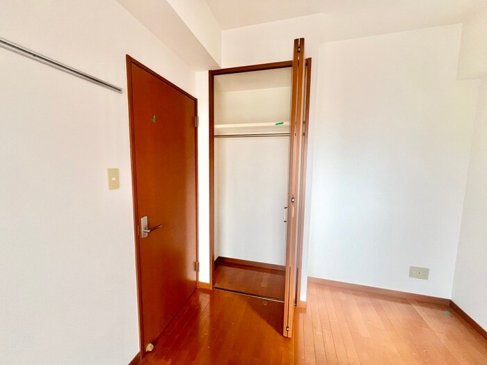 物件内観写真9　(収納)