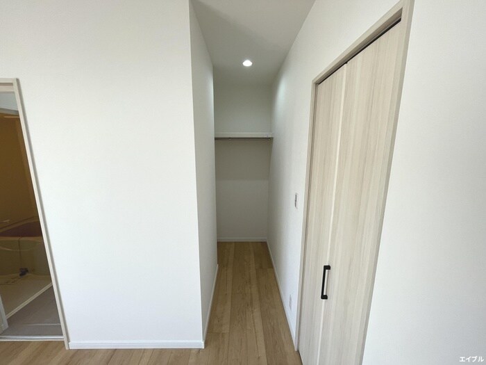 物件内観写真10　(収納)