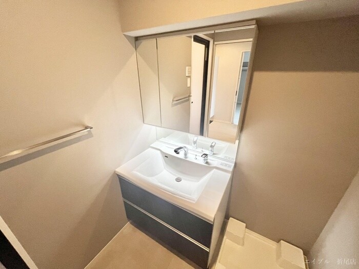 物件内観写真11　(洗面)