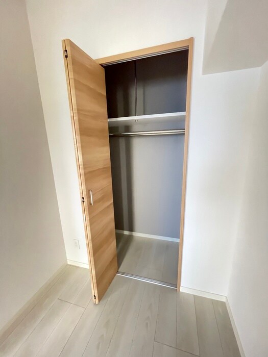 物件内観写真12　(収納)