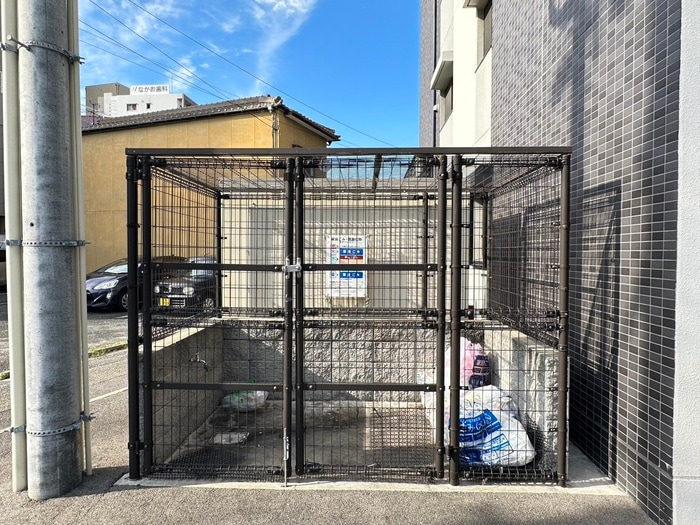 物件外観写真3　(建物設備)