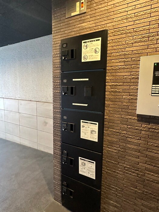 物件外観写真6　(建物設備)