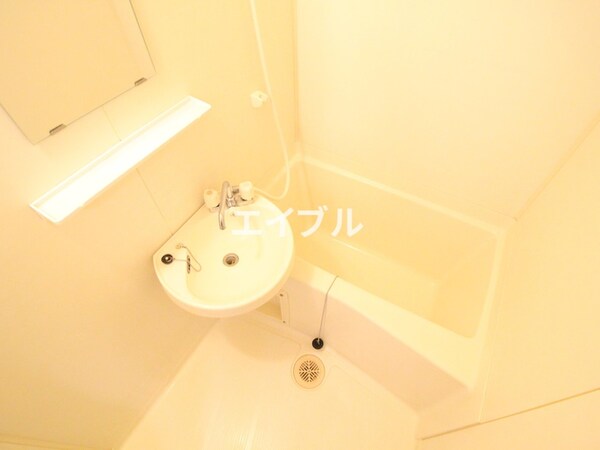 バス／シャワールーム等